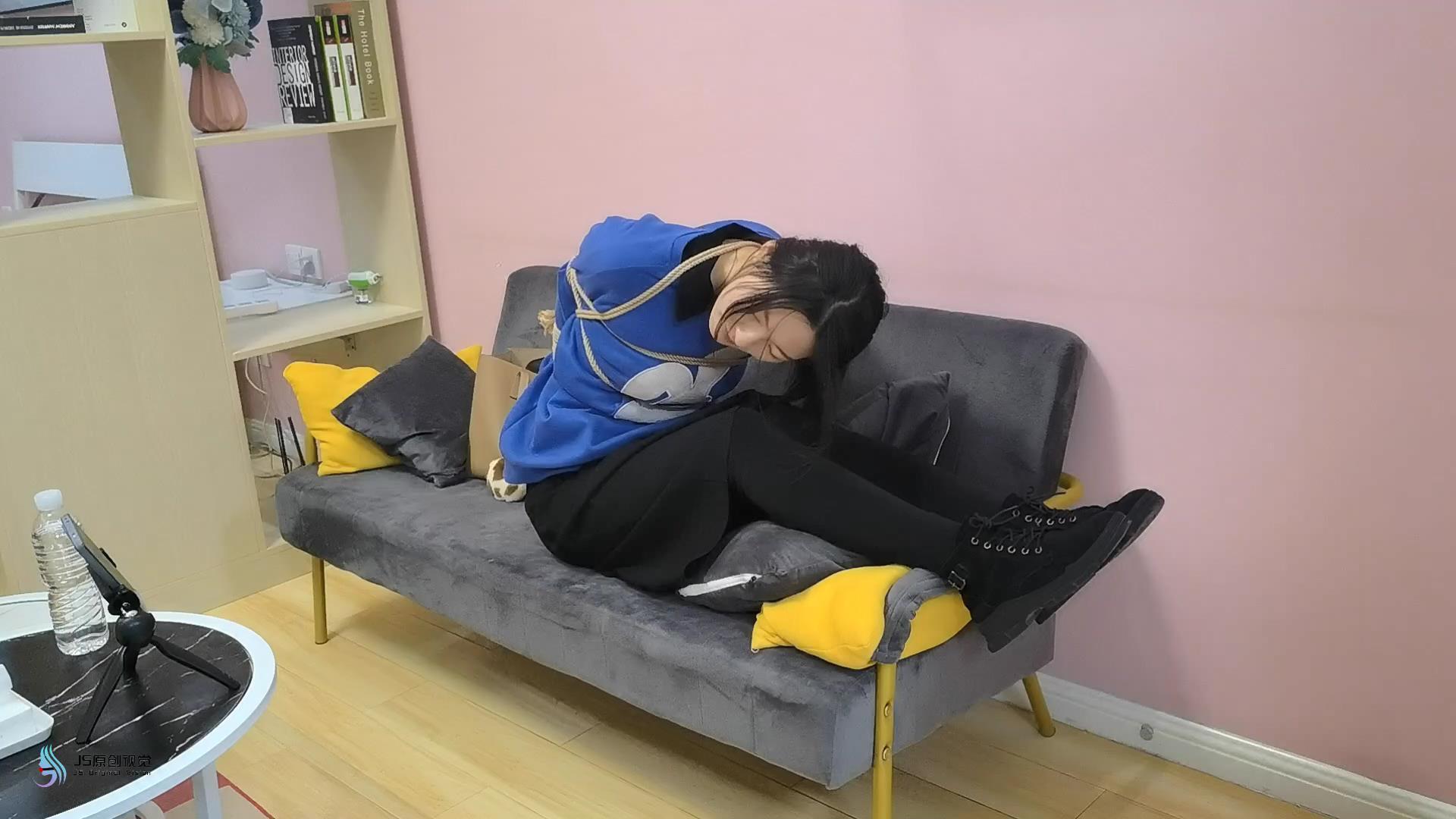 73b3da901f9f36a44336736f6dc75214