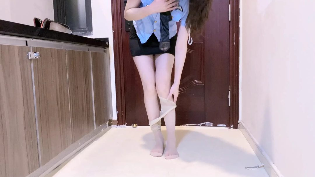 【嗷大喵】-《吃鱼的喵》-保安赎业主,脱鞋袜,自带口球,日式紧缚,胸缚,八字开腿吊缚,换强制M开腿,乳夹,口塞,放置等等-2