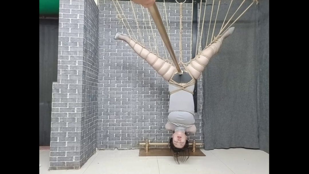 柔柔双绳直臂捆绑，多绳直臂倒吊-3