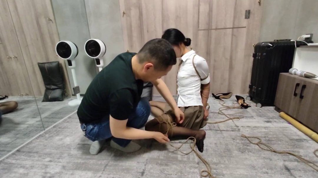 新模试镜 欧式驷马，柔韧性超好-4