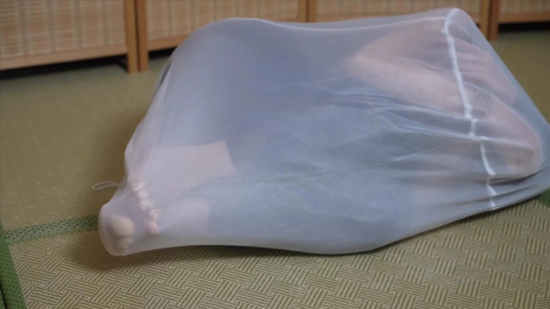 小0-双层洗衣袋束缚挣脱+渔网吊缚-3