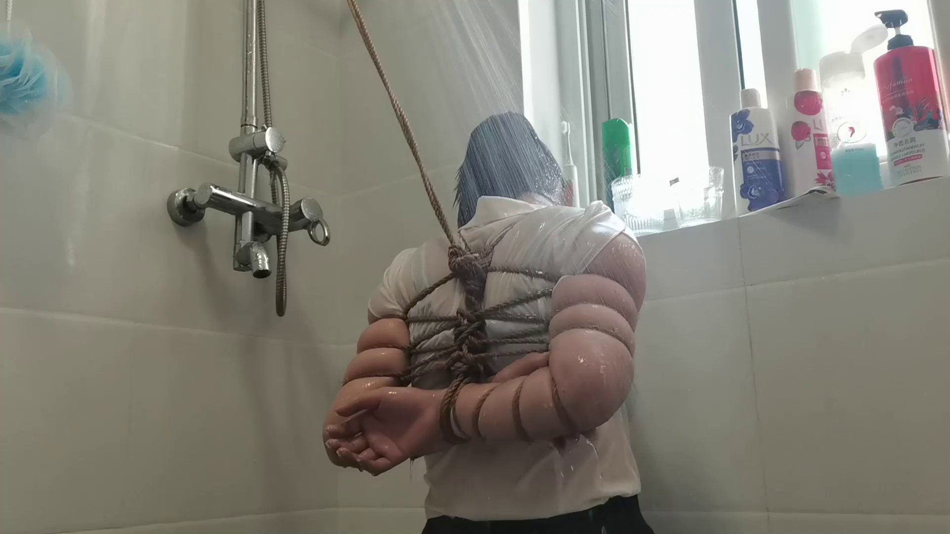 7959a42f26f40e595fbfad7eb5aee945