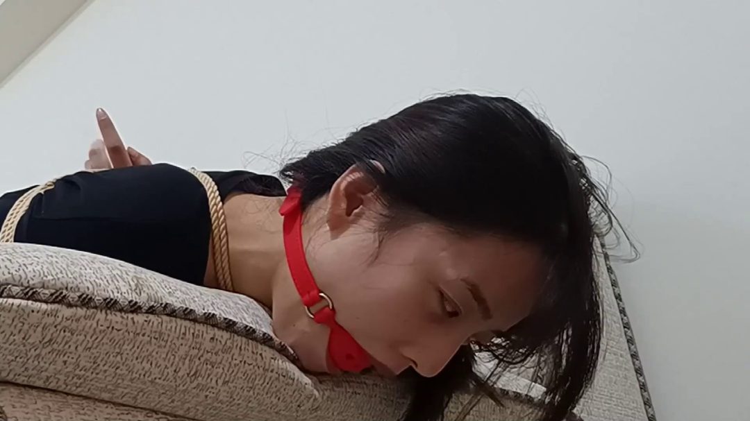 文静试镜02：美腿美足 驷马测试-1