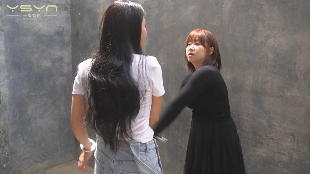 罪与过【救赎之路】苏然和许悦牢中一见面就相互讽刺矛盾不断吵架互殴宣判挂牌五花大绑枪决-5