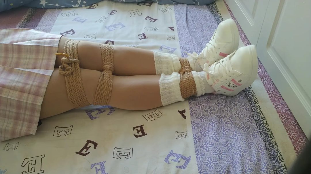 新鲜的小白鞋-4