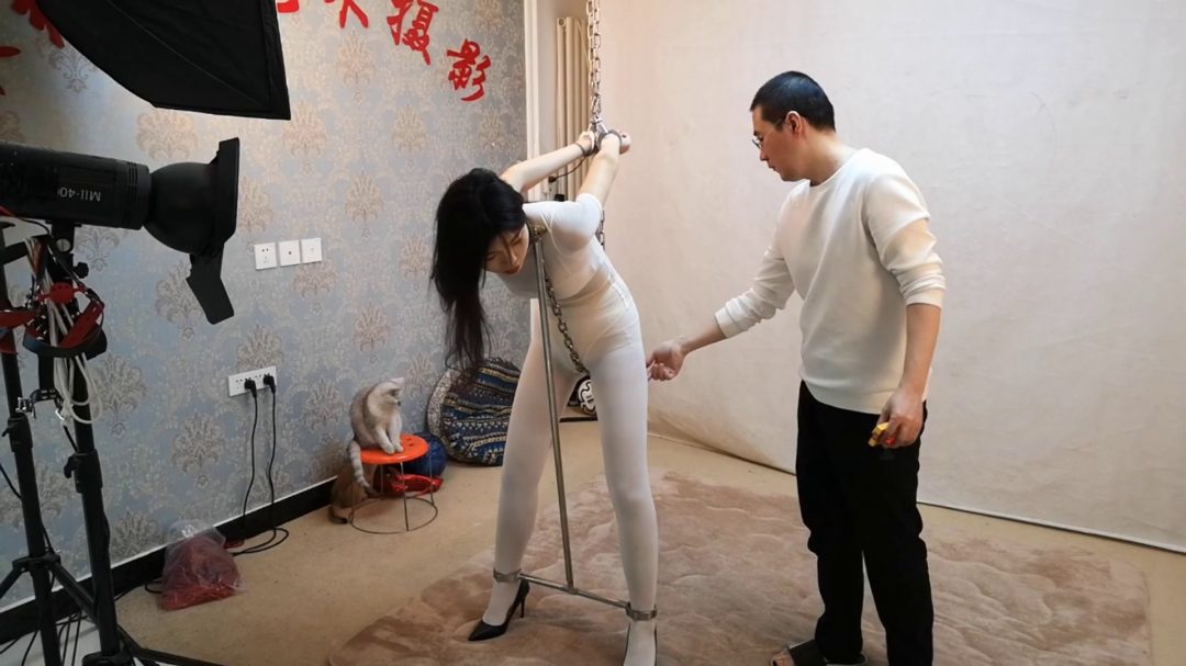 贝伊人镣铐禁-6