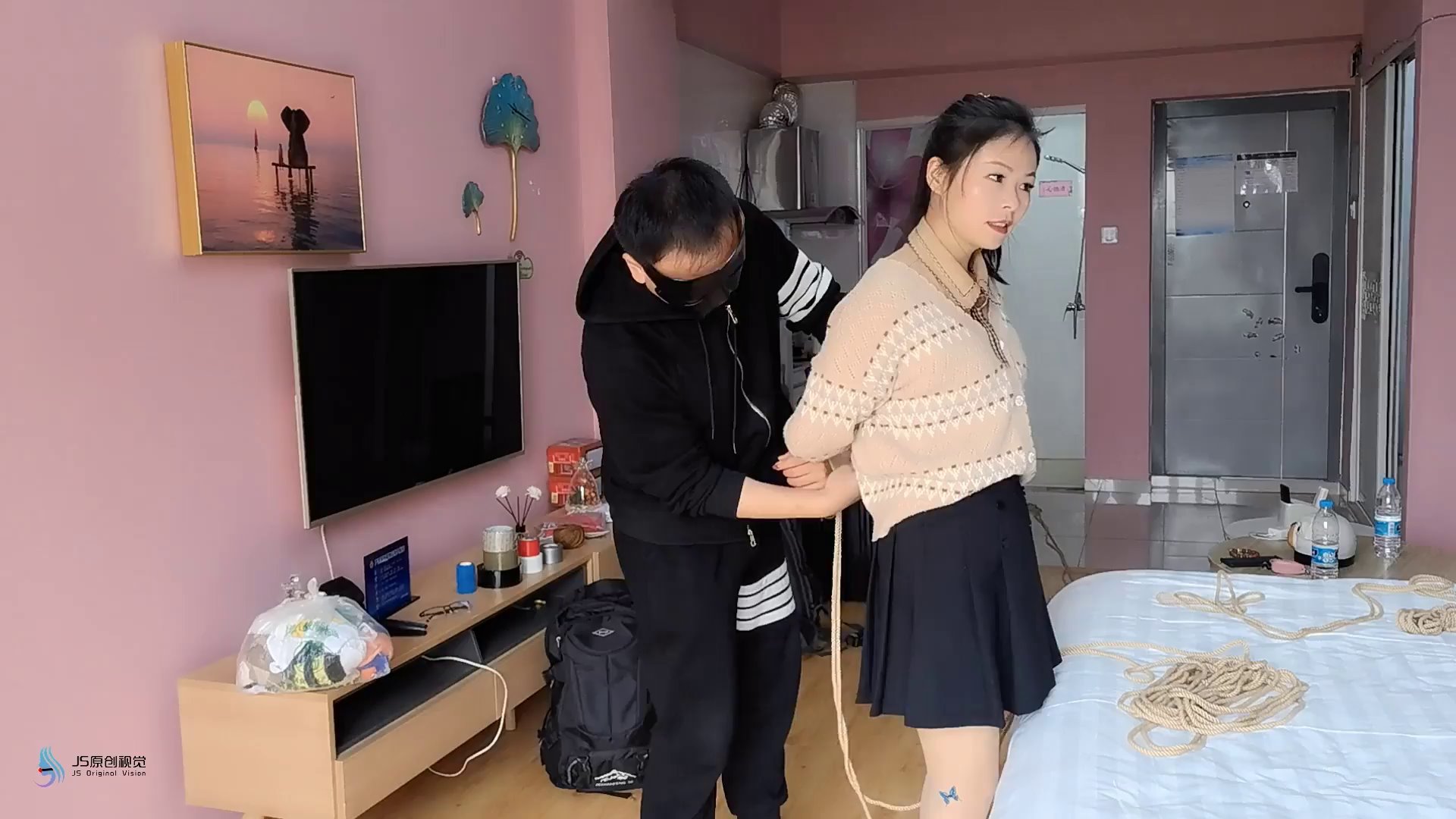 81a45c41f664514850c3af0cb9a7ecf6