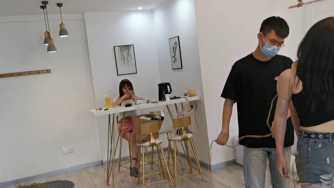 青青直臂紧缚VS五花驷马-6