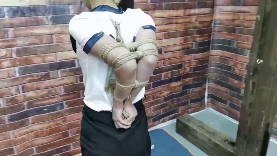 主播妍儿 直接开练 驷马紧缚起来-1