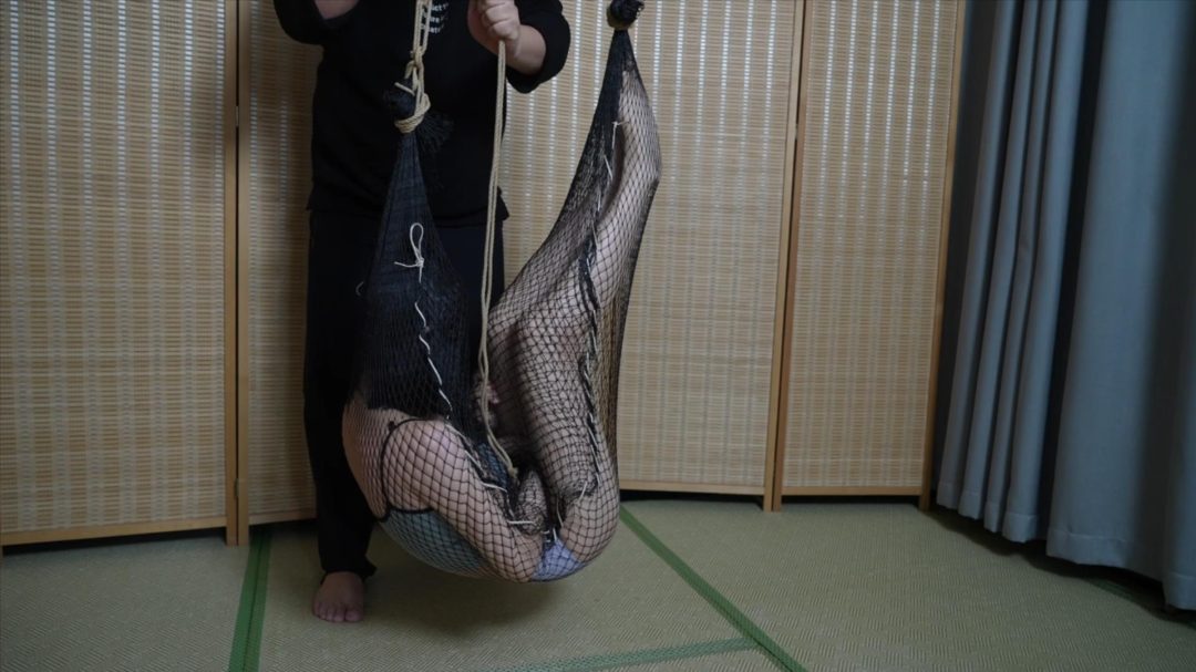 小0-双层洗衣袋束缚挣脱+渔网吊缚-5