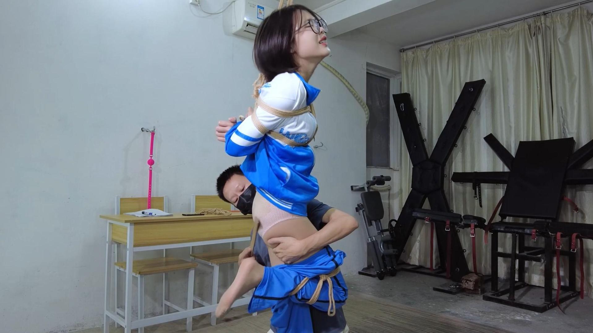 88de06cb0c5475d729fa31e5ebaabca5