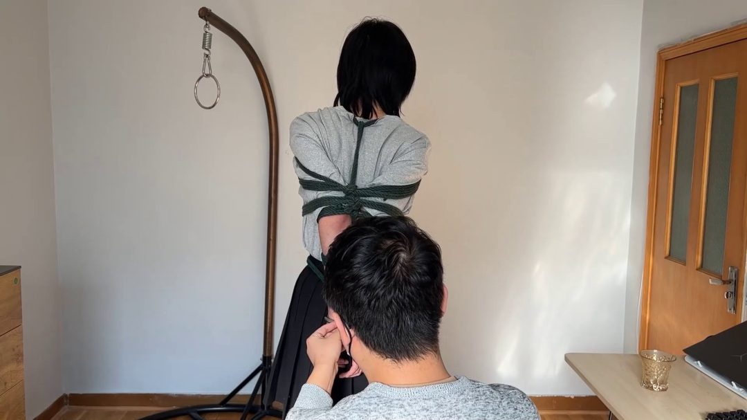 美琪暴力驷马-2