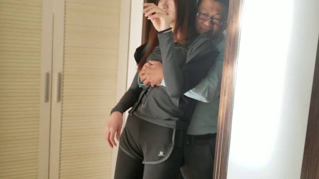 被定住的瑜伽教练-7