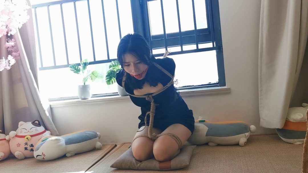 婵婵直臂跪缚+驷马大口球放置-4