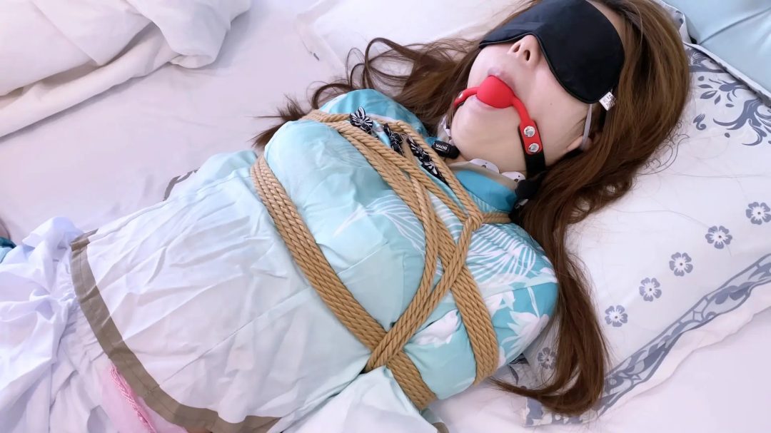 【嗷大喵】-《甜妹故事汇》-白丝党福音,西施诗语江南衣服,日式紧缚,胸缚,蟹缚折腿捆鸭-2