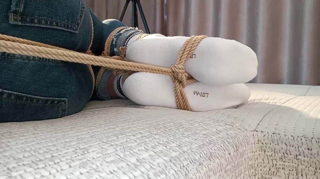 眼镜学姐文静捆绑游戏第四季-7