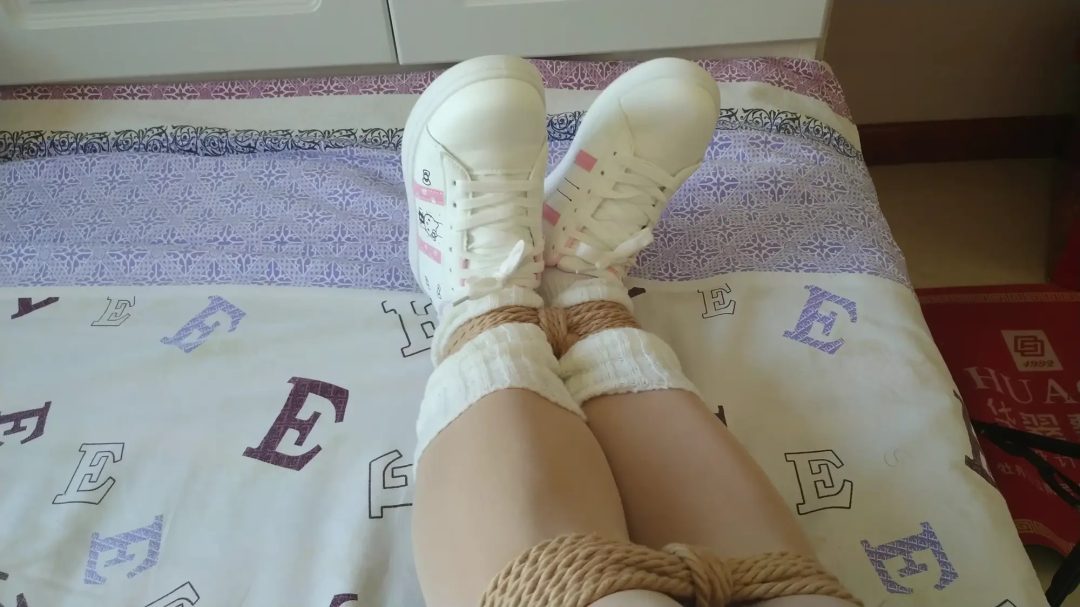 新鲜的小白鞋-6