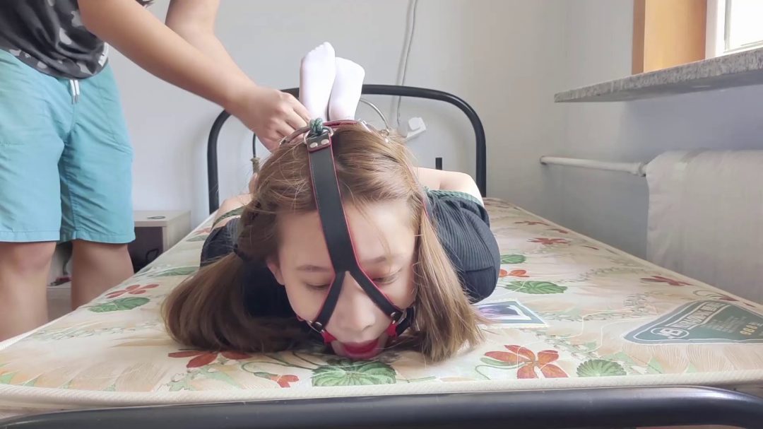 佳岚 堵嘴 驷马放置 口水直流-7