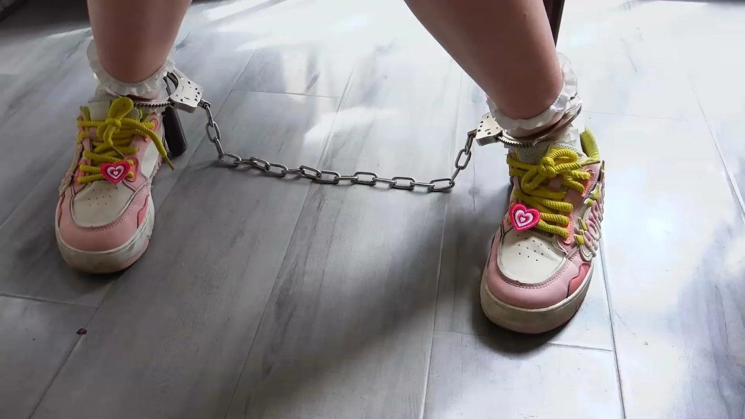 佳佳 镣铐口球放置-4