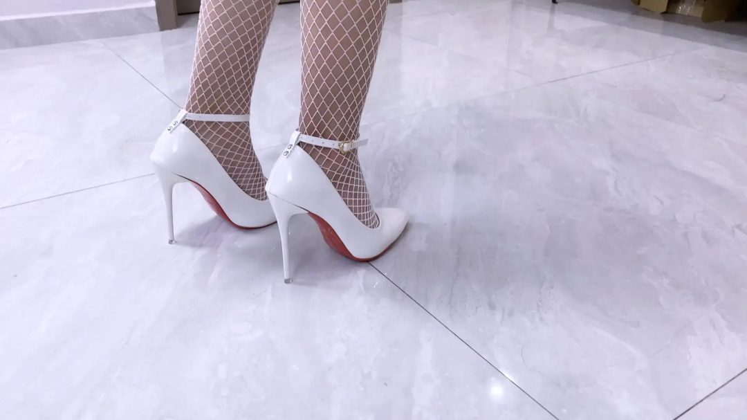 【嗷大喵】-《少女情劫》-入室捆绑,日式紧缚,折腿跪缚镜面双视角,口塞,膝盖并腿捆牵引行走,口水直流,龟缚甲,牵引跪走走绳,瘫倒,尾巴,蛇缚跪缚双视角,口水收集,放置等等-7