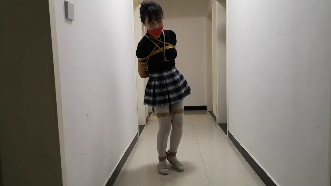 紫依 艰难的午睡-4