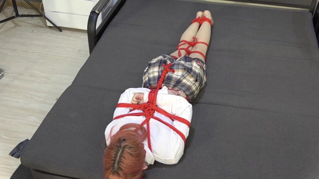 定拍珊珊JK制服捆绑放置-4