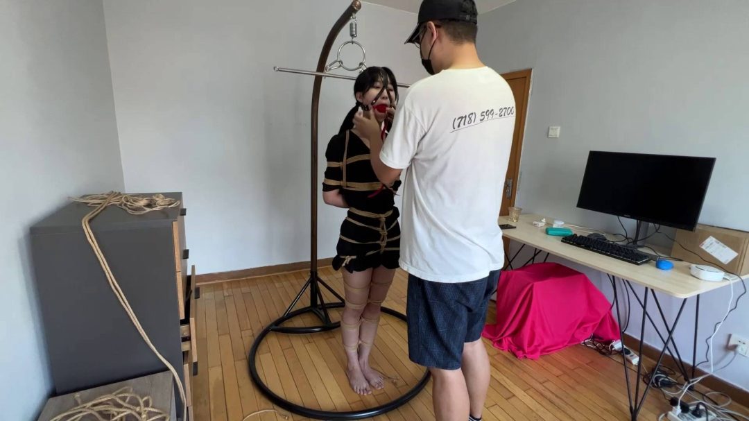 欣妍海盗船吊缚试玩，紧蛇缚TK-3