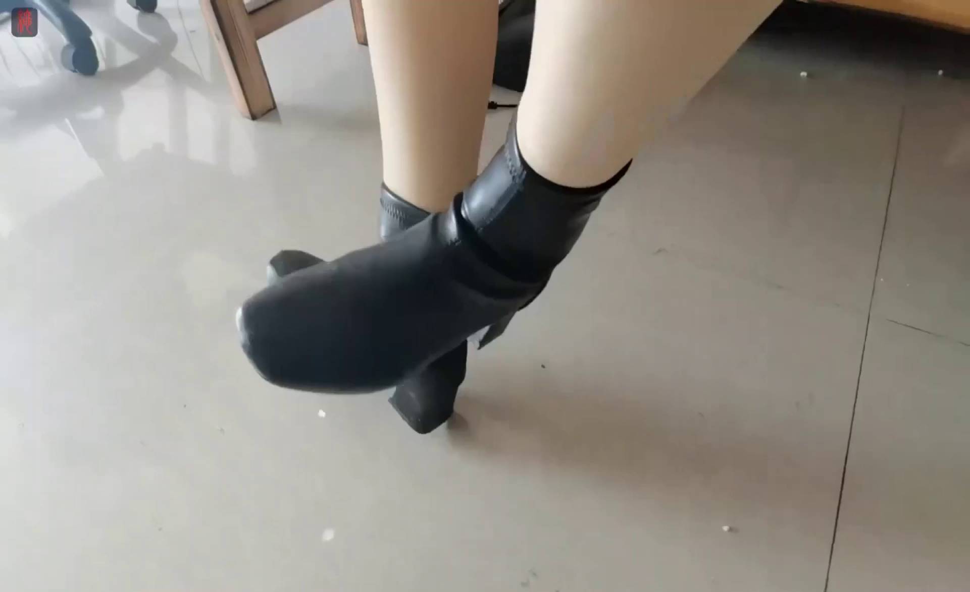 9c61bfb2c27bf4bf6450d44a5ebe2633