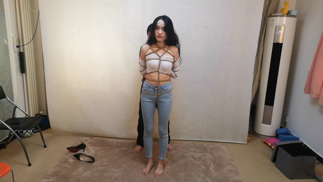 雅熙 牛仔裤少女-3