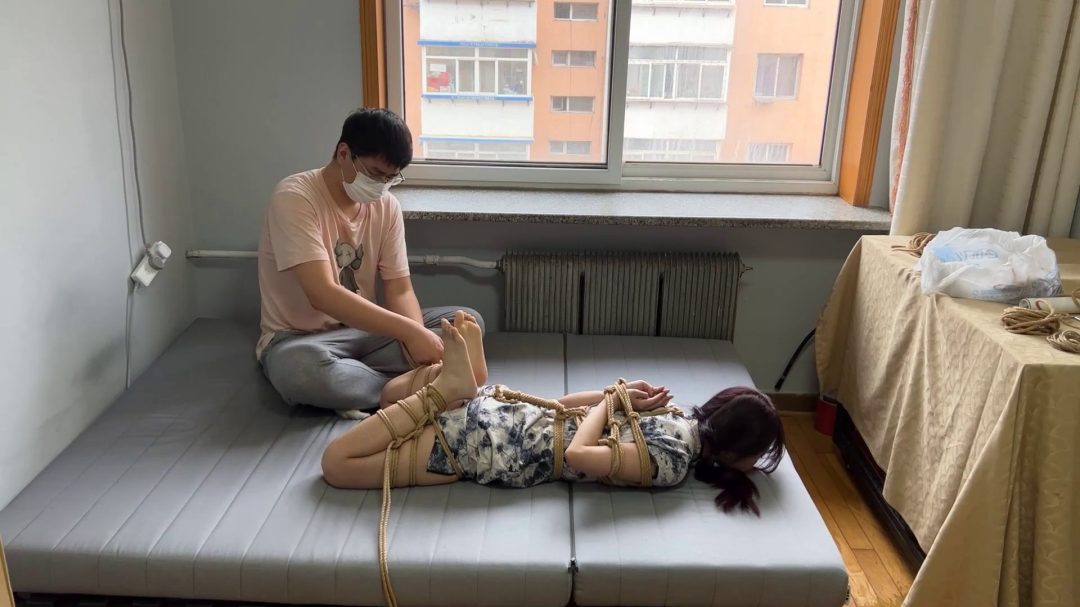 小京极限后手观音分腿驷马挣扎-4