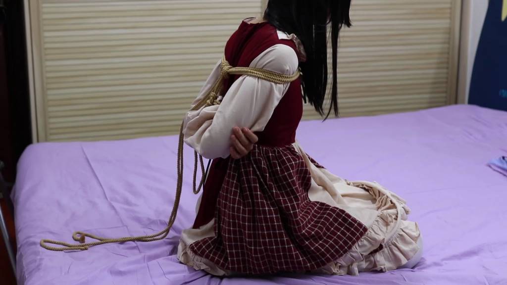 入室捆绑小可爱安妮 可爱的白丝jio 日式紧缚 sp挠脚心tk-3