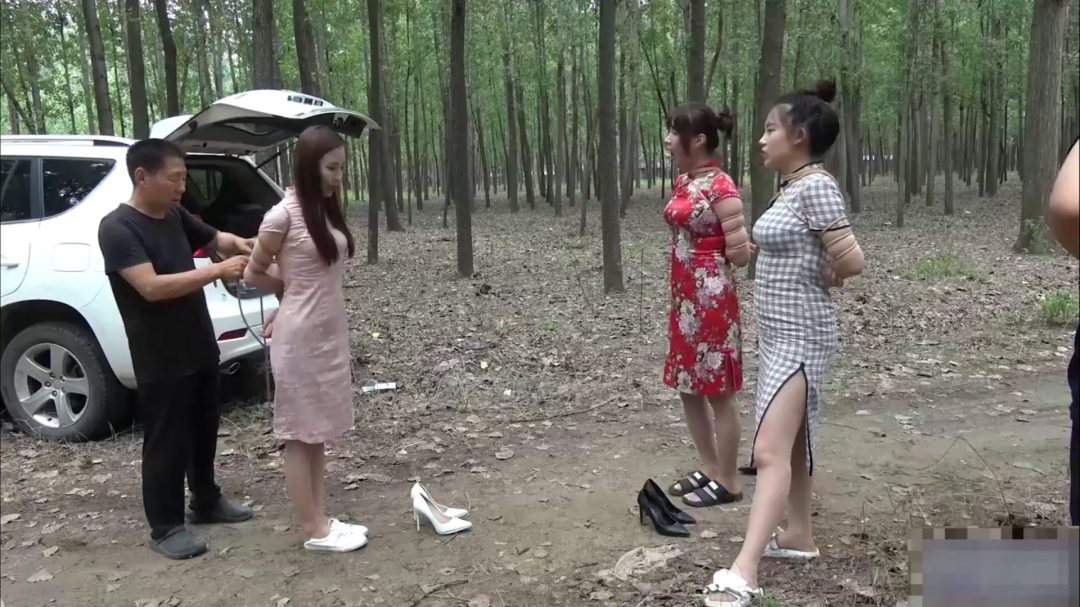 异姓三姐妹妹 野地外拍篇-3