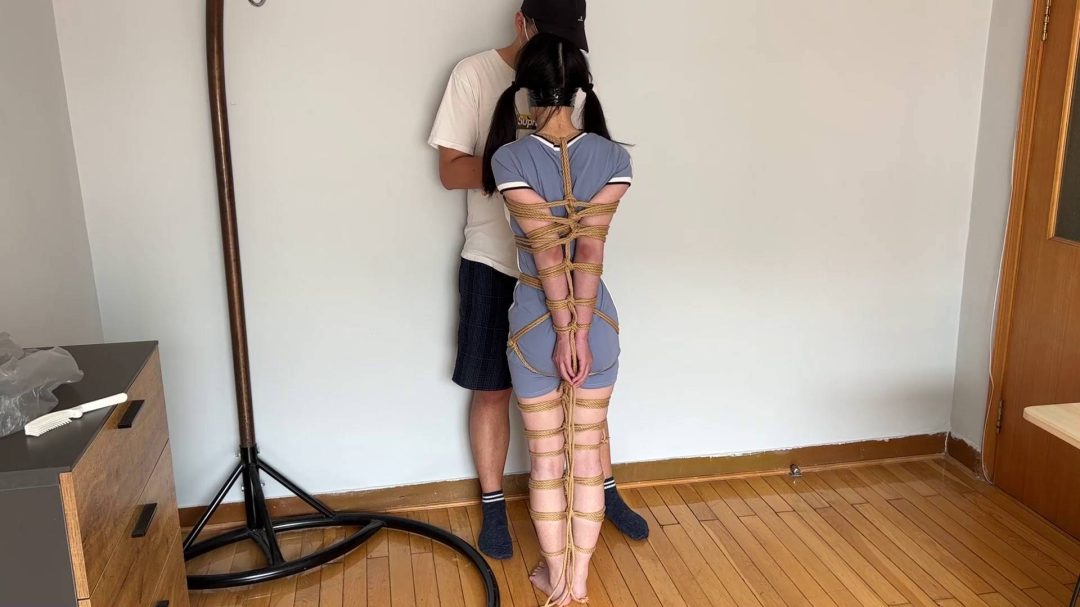 妹子极限驷马-4