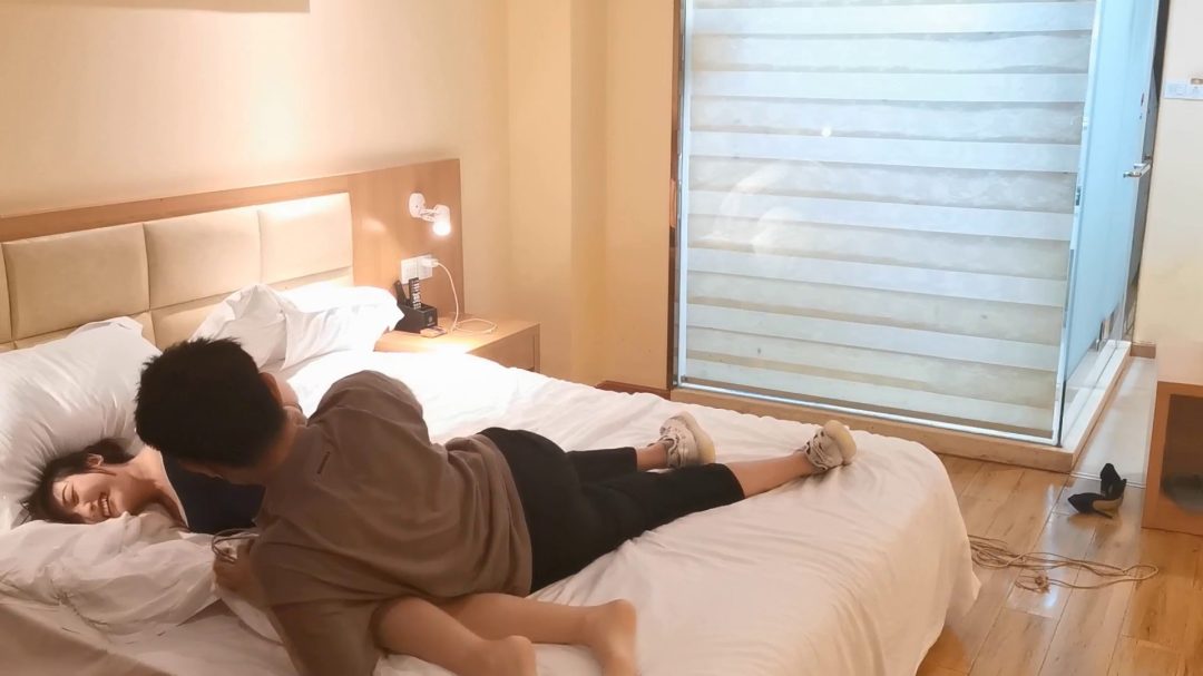 尤涵死库水 强制捆绑直臂驷马-1