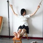 佳佳 老虎凳 口球放置