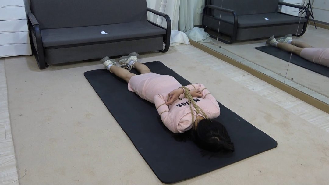 阿荣粉色卫衣裙-6