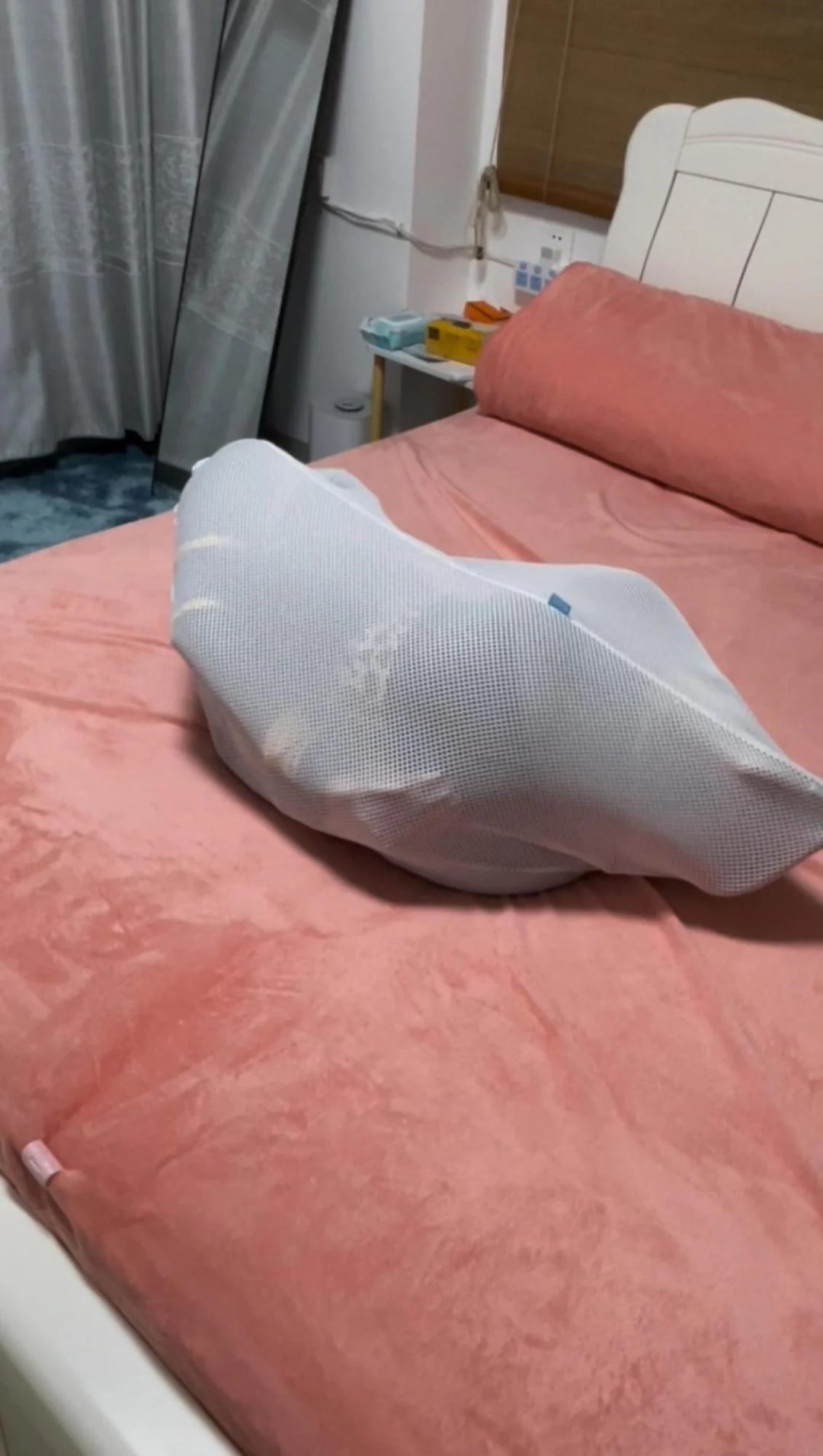 豹纹黑丝，红底高跟，三重各种袋子，麻袋行李袋放置-2