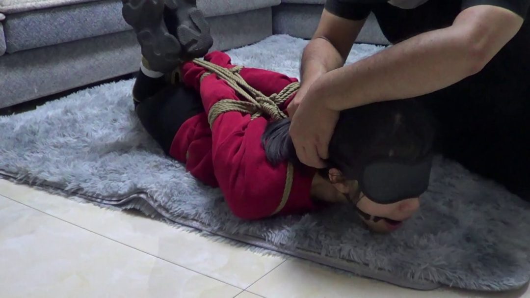 红豆妹妹化身微商卖假货被惩罚-4