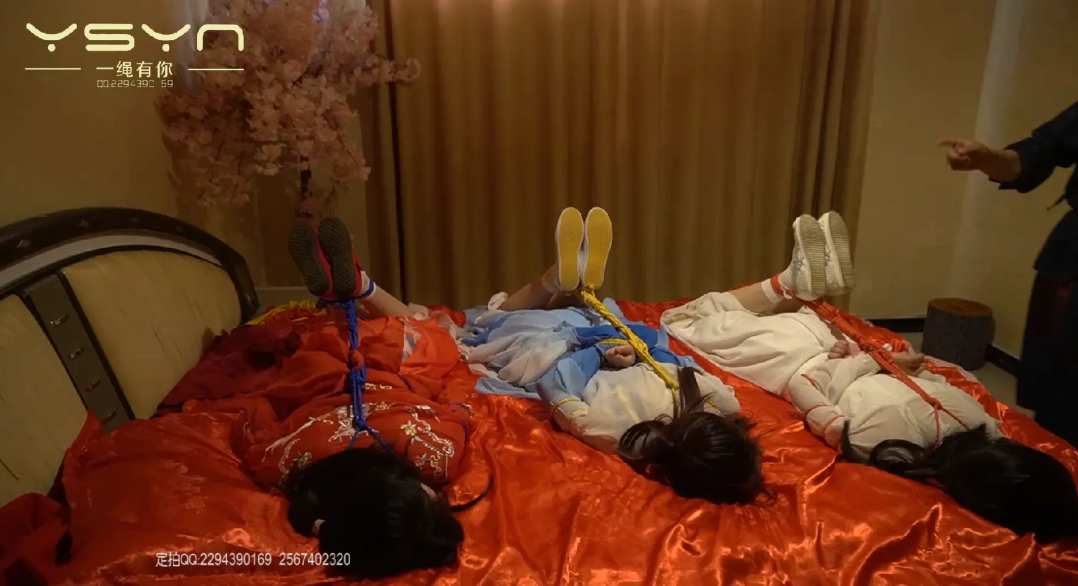 【树林怨灵】变态县令玩弄民妇打板子驷马狂挠脚心丧命黄泉美女被关押戴重镣刑场五花-8