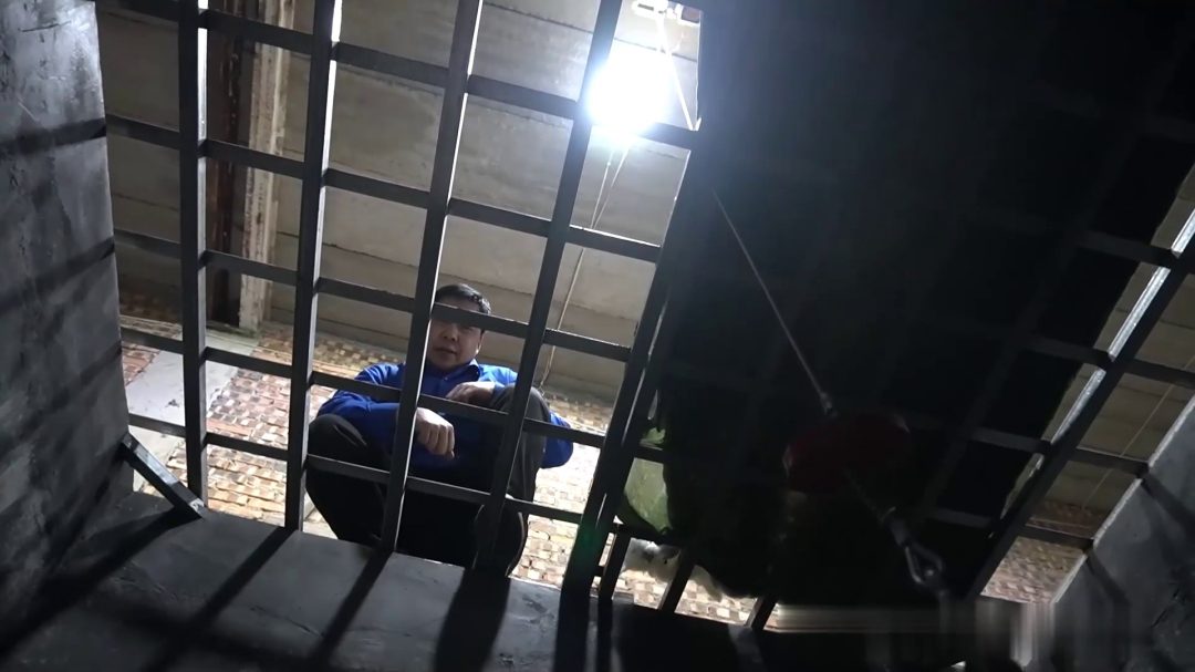 地牢女孩 梓潼又现刑场-5