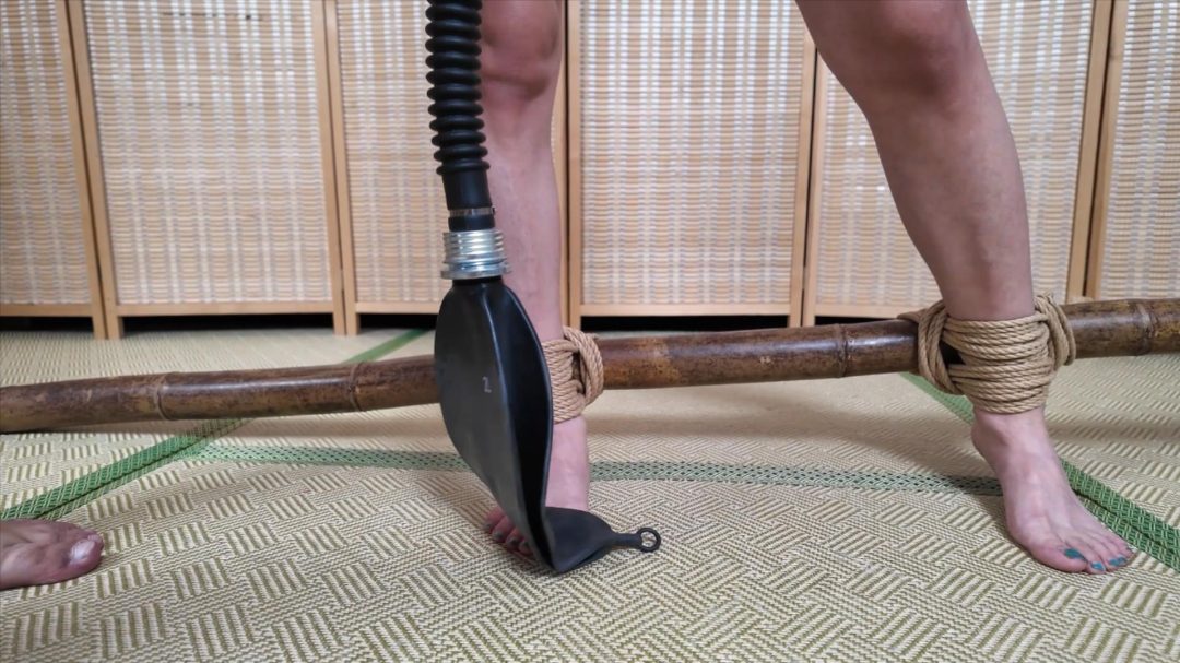 嗷嗷-站立大字捆绑，防毒面具，致命tk！-3