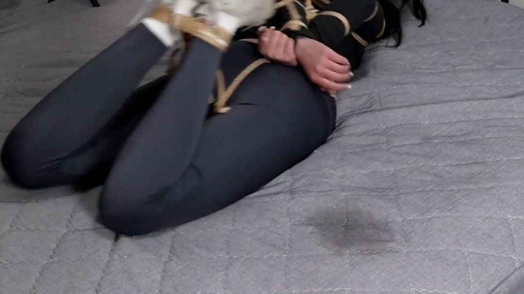 晴子很卖力的驷马挣扎第一季-8