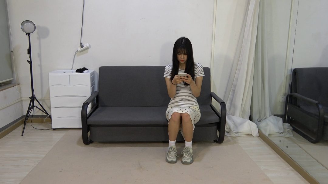 美束身材高挑的大美女阿荣-1