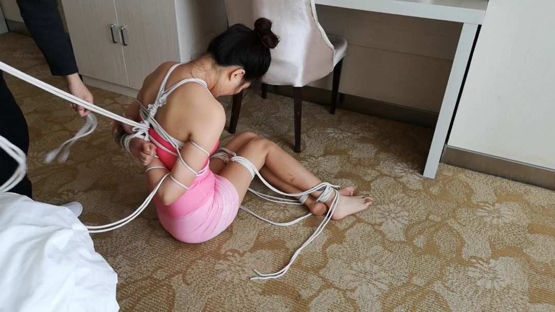 肉肉的染染 初试捆绑-8