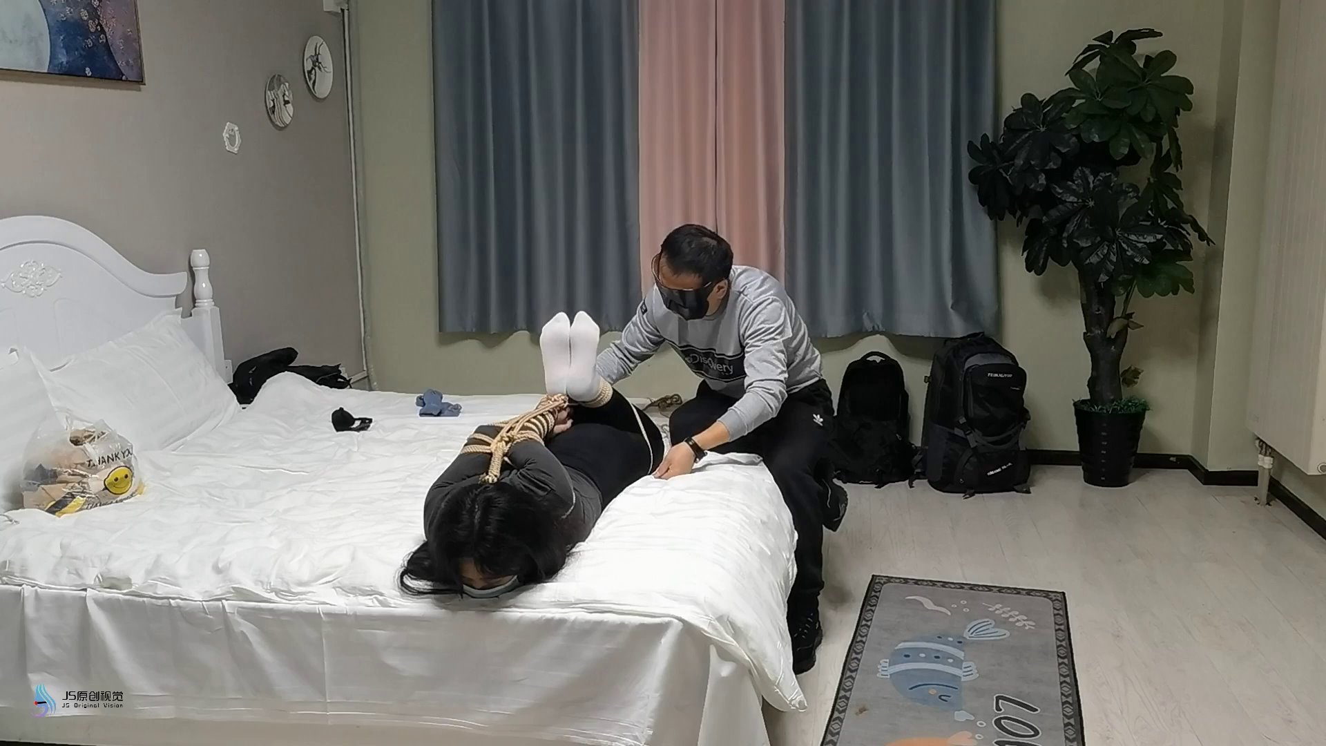 b3c8cd149012c62d75fd63bb63bf3b49