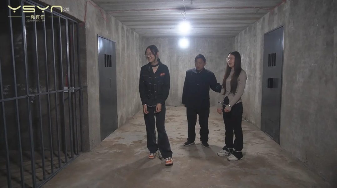 【牢房里的女孩】唐妤汐、苏禾两个漂亮大学生因打架伤害罪被审讯供认不讳劳教一直戴上手铐脚镣的点点滴滴-12