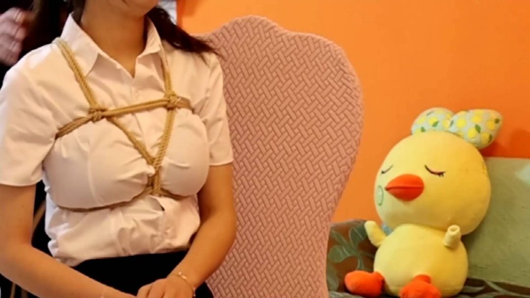 娇俏晴子OL的酒店之约第一季，黑丝超高、后观音-2