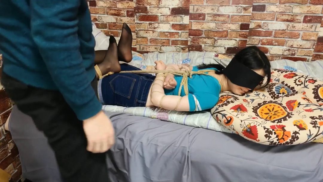 板铐苏秦 异常丰满的五花驷马紧缚-7