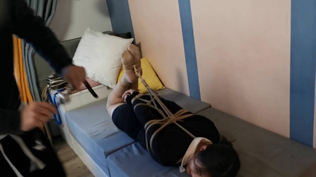 奥特曼 小玉捆绑直臂驷马放置-4