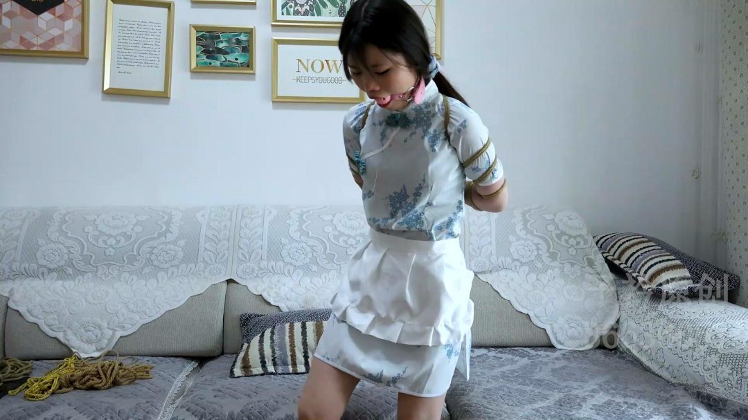 欣怡 五花 口球 盘缚 放置-3